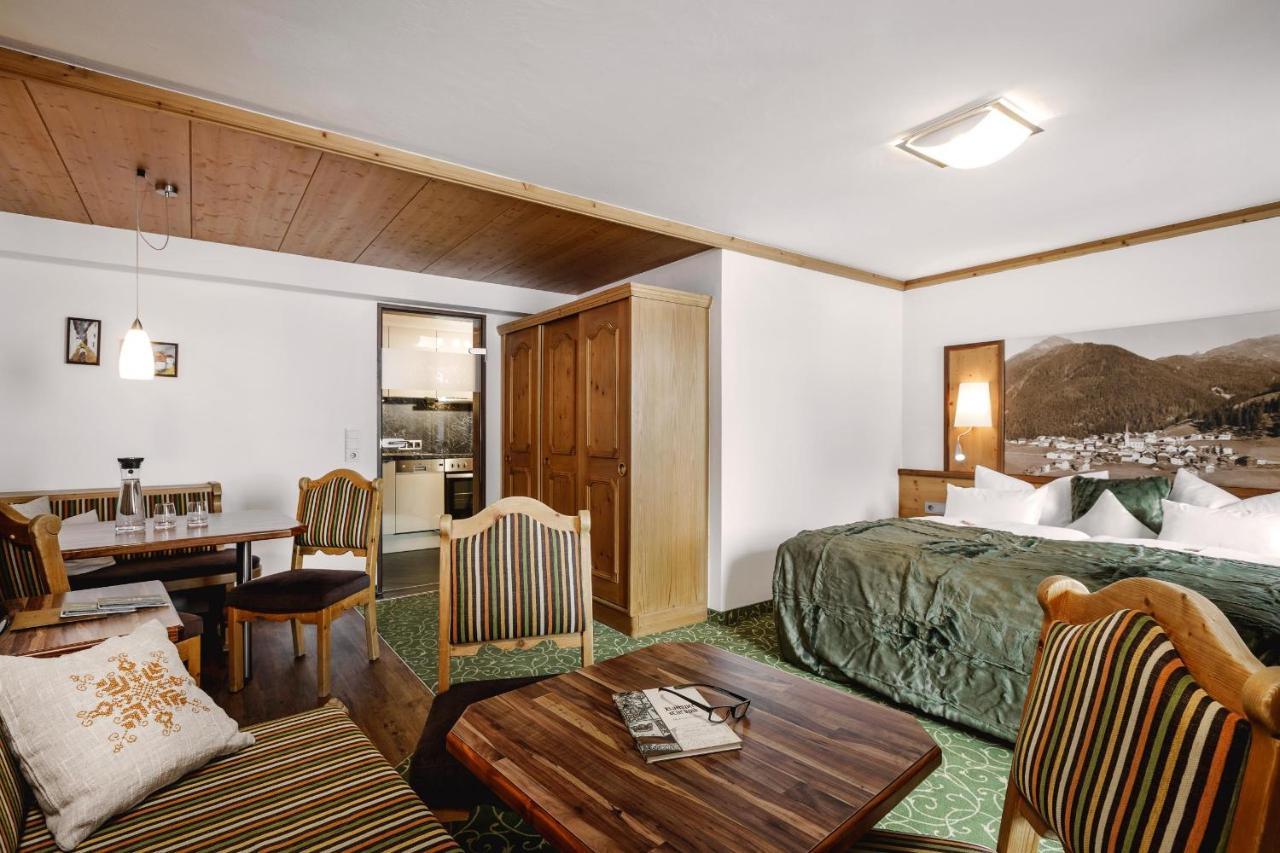 Alpinlounge Raetia Appartements Ischgl Exteriér fotografie